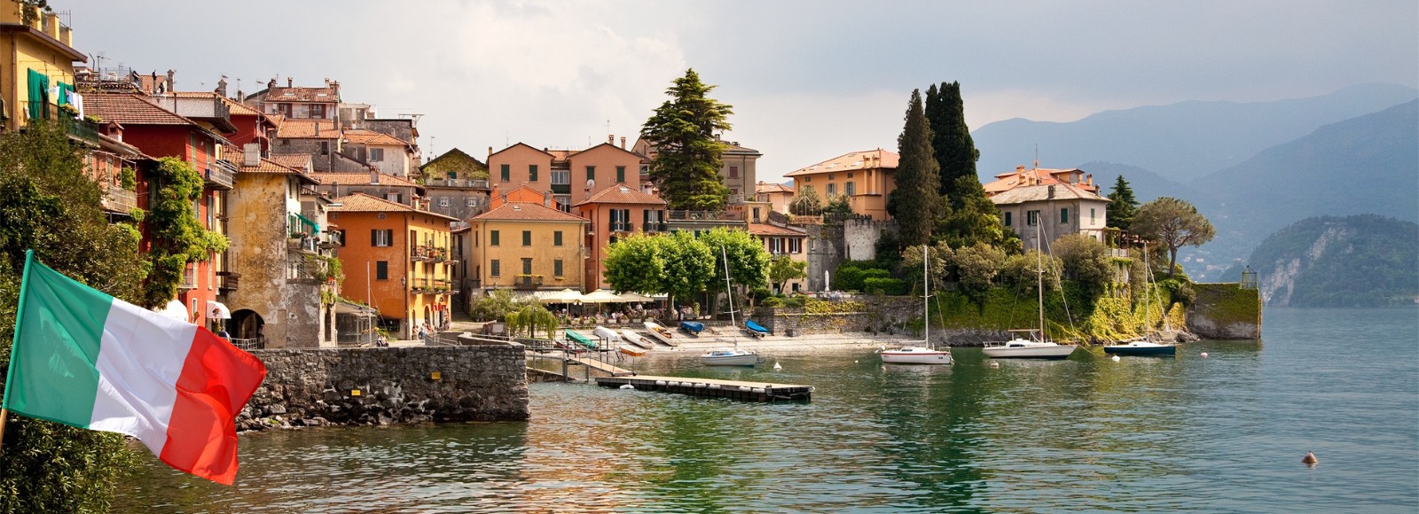 Italian villa by the water